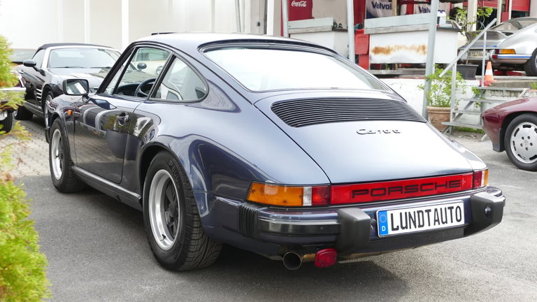 Porsche 911 Carrera 3.2