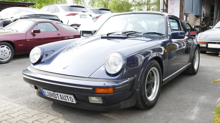 Porsche 911 Carrera 3.2