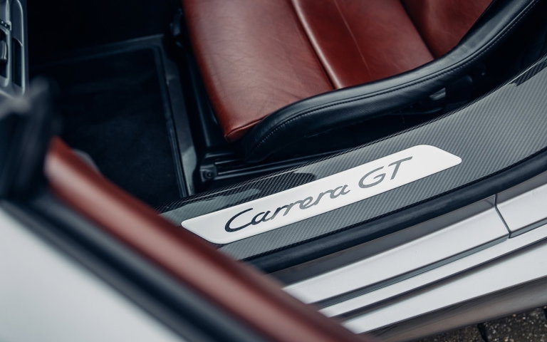 Porsche Carrera GT