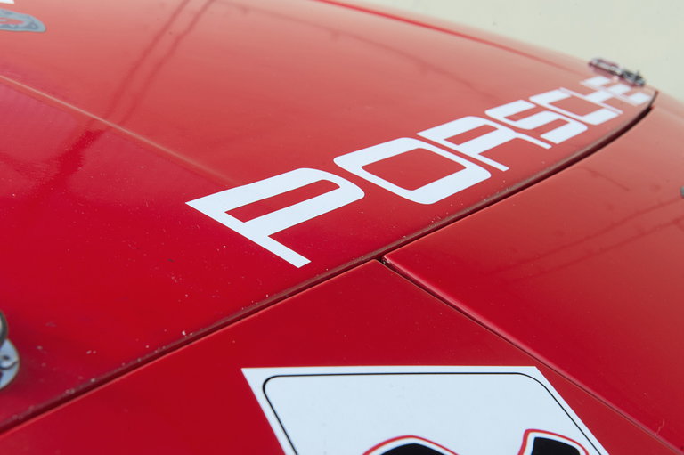 Porsche 944 Turbo Cup