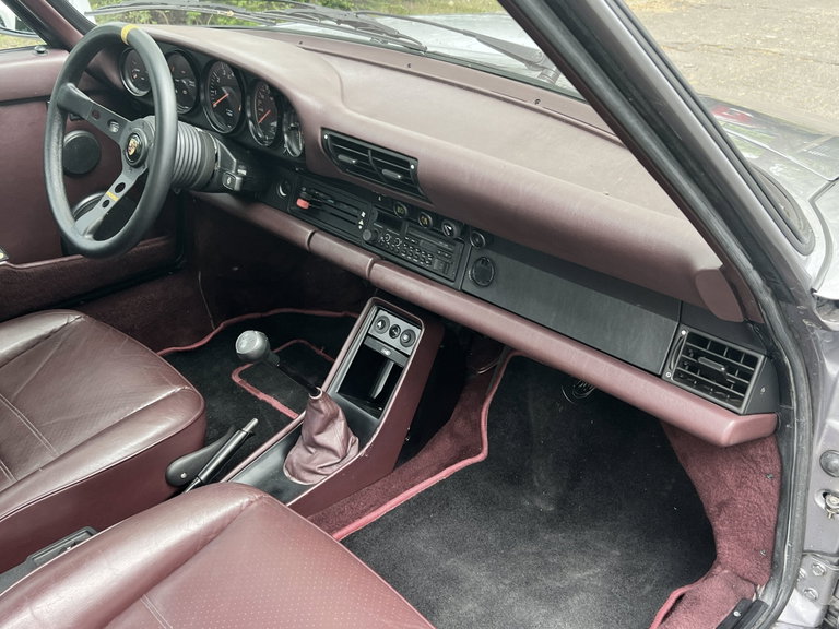 Porsche 911 Carrera 3.2