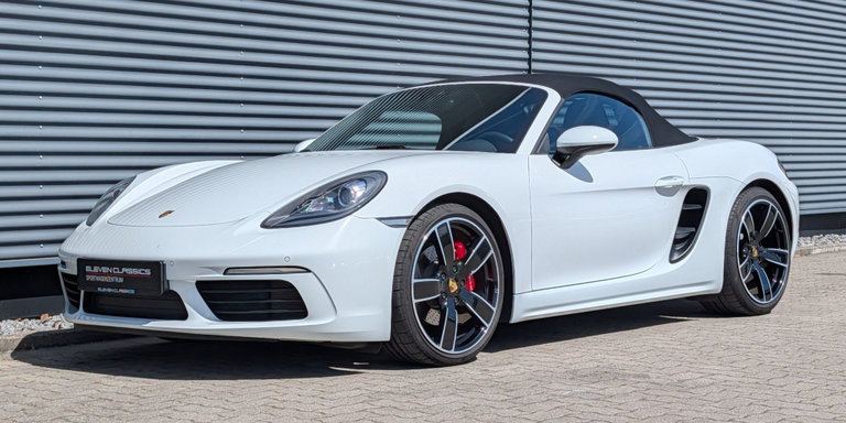 Porsche 718 Boxster