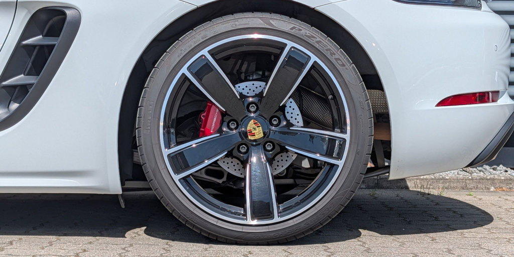 Porsche 718 Boxster