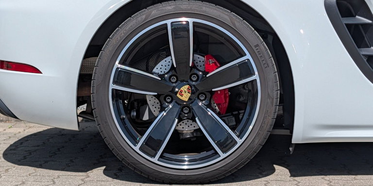 Porsche 718 Boxster