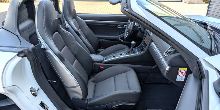 Porsche 718 Boxster