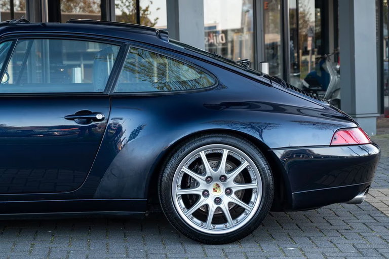 Porsche 993 Carrera