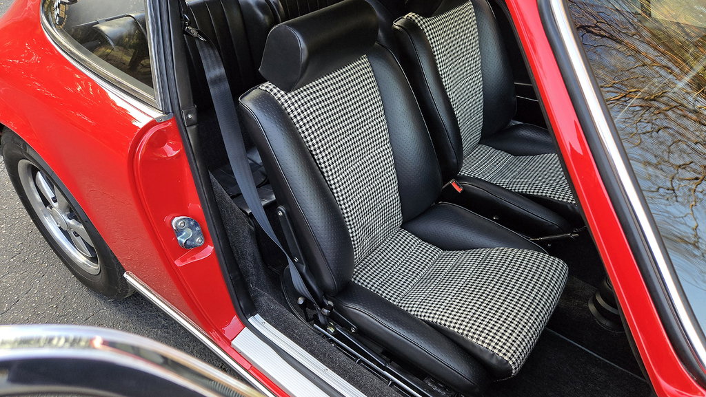 Porsche 911 S (F-Modell)
