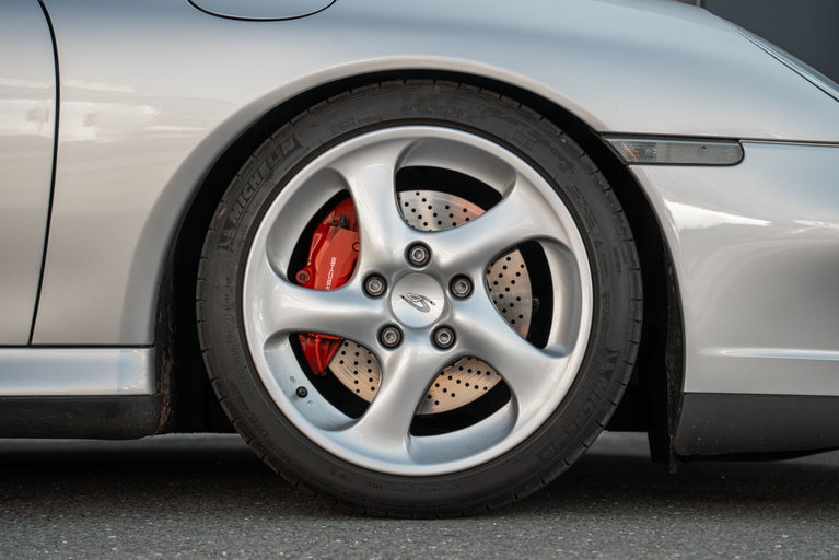 Porsche 996.2 Carrera 4S