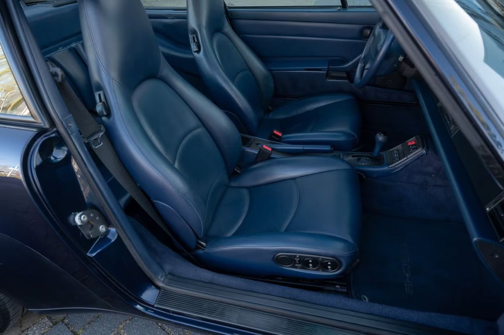 Porsche 993 Carrera