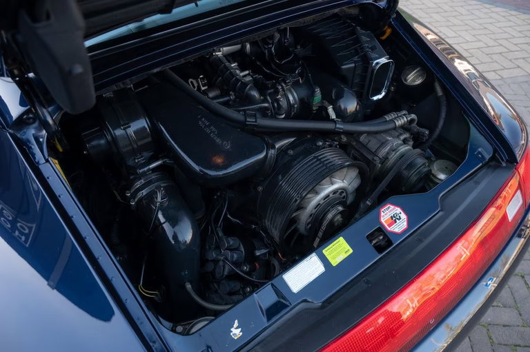Porsche 993 Carrera