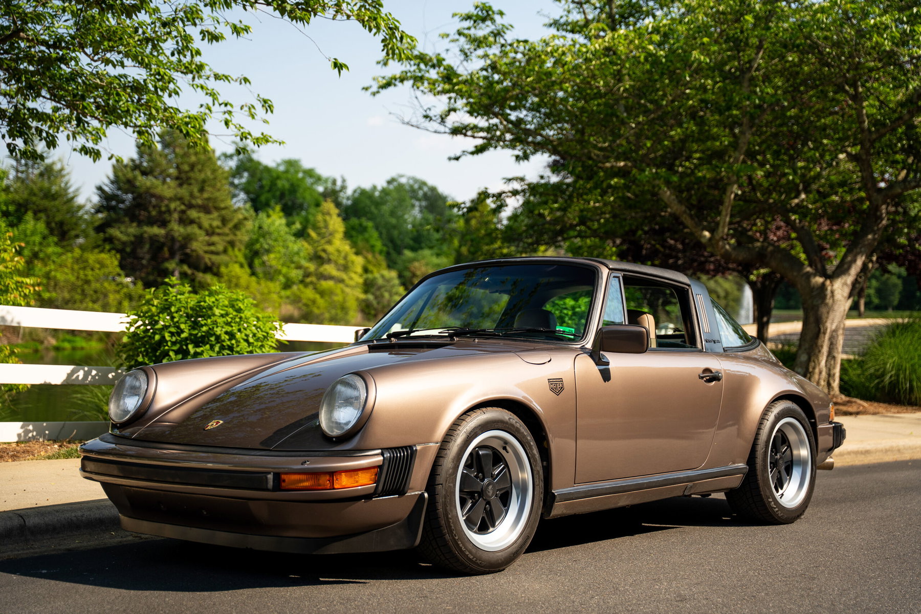 Porsche 911 SC (US) 1983 - elferspot.com - Marketplace for Porsche