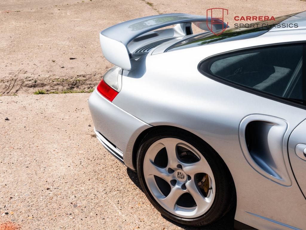 Porsche 996.2 GT2