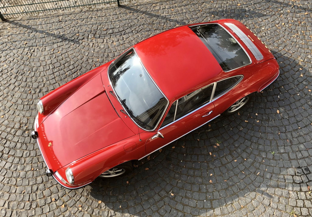 Porsche 911 S (F-Modell)