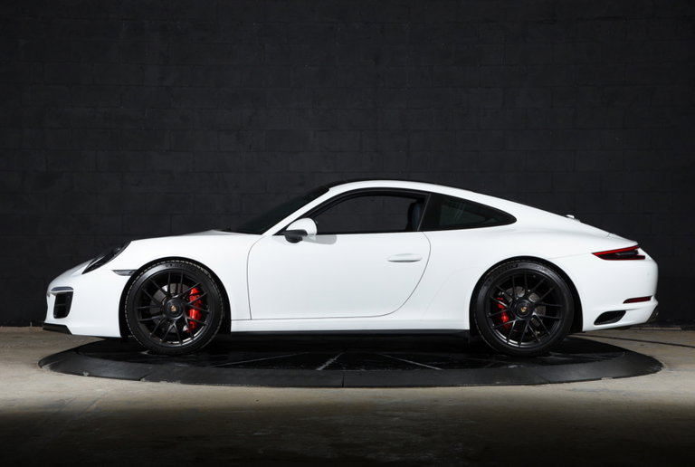 Porsche 991.2 Carrera GTS