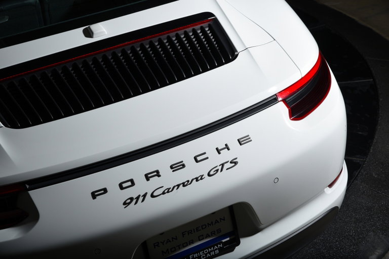 Porsche 991.2 Carrera GTS