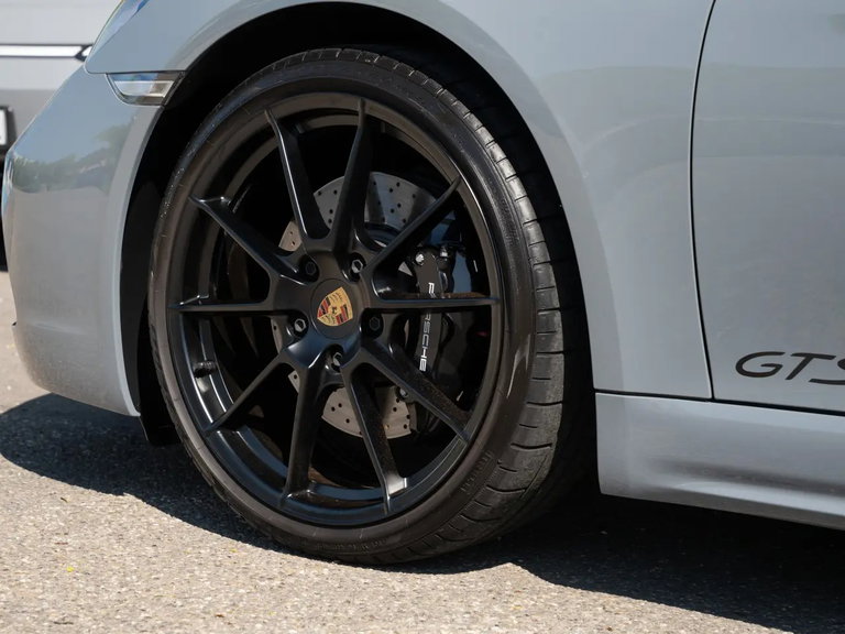 Porsche 718 Cayman GTS 4.0