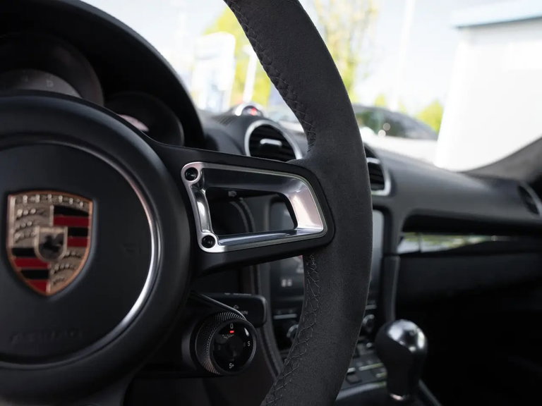 Porsche 718 Cayman GTS 4.0