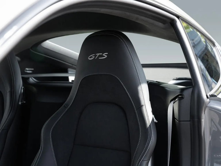 Porsche 718 Cayman GTS 4.0