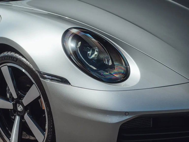 Porsche 992.2 Carrera