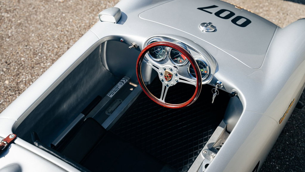 550 Spyder Junior