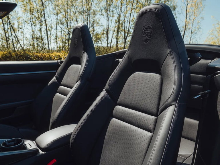 Porsche 992.2 Carrera