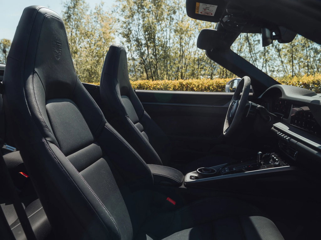 Porsche 992.2 Carrera