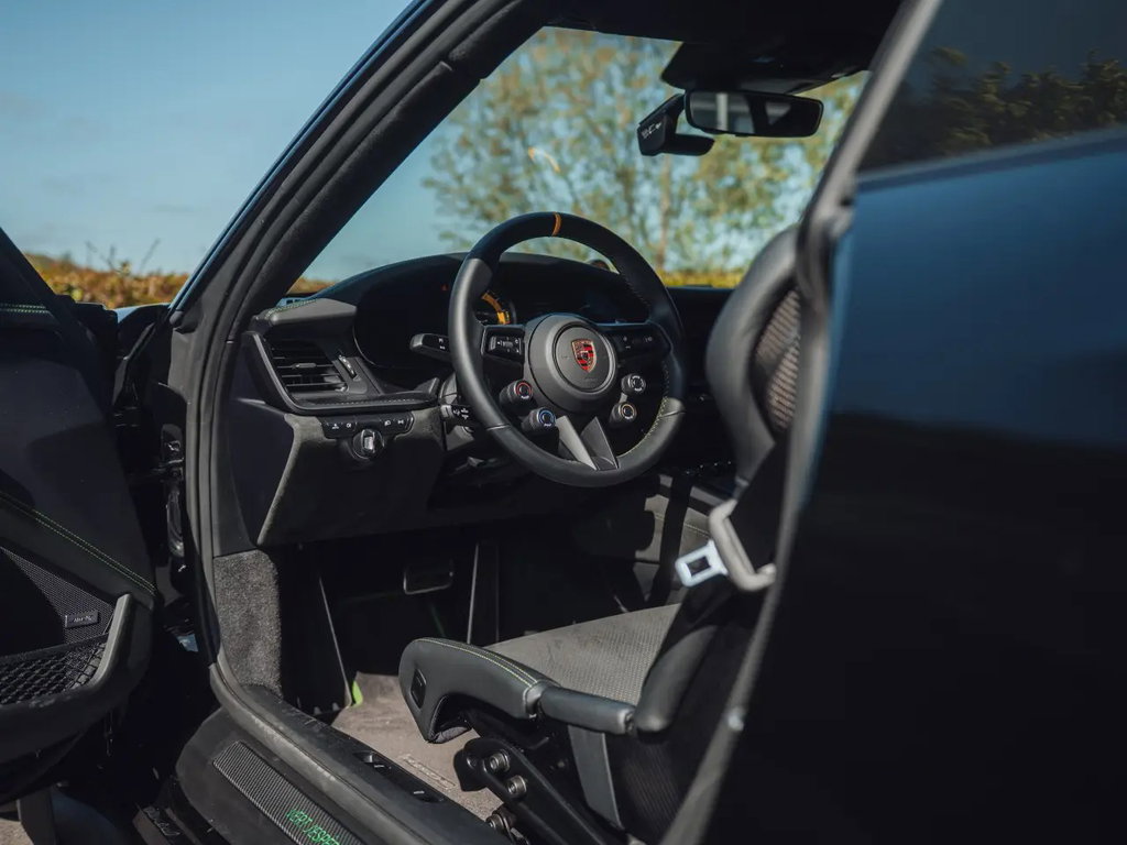 Porsche 992 GT3 RS