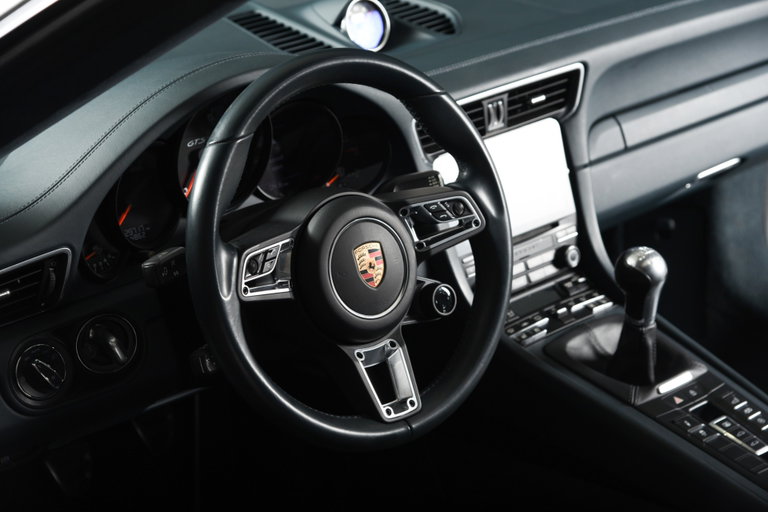 Porsche 991.2 Carrera GTS