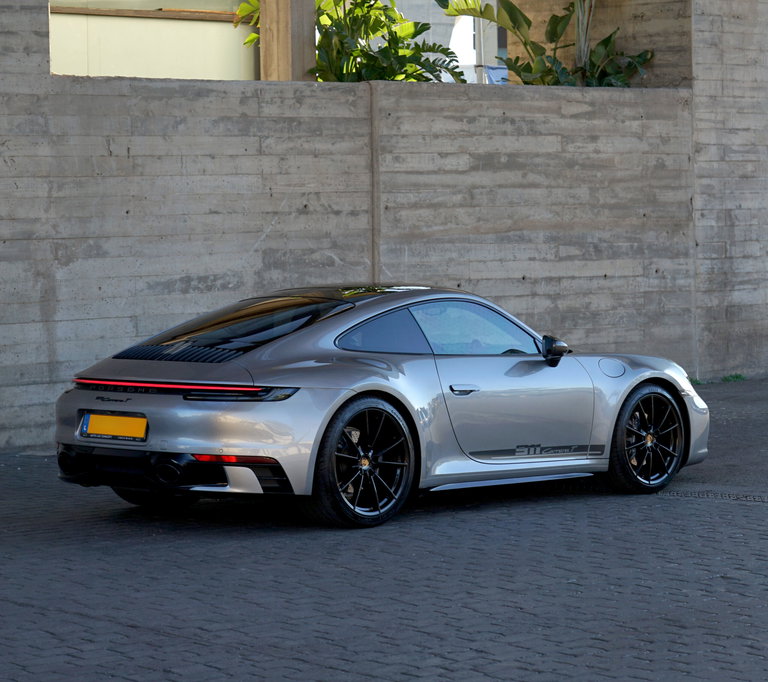 Porsche 992 Carrera T
