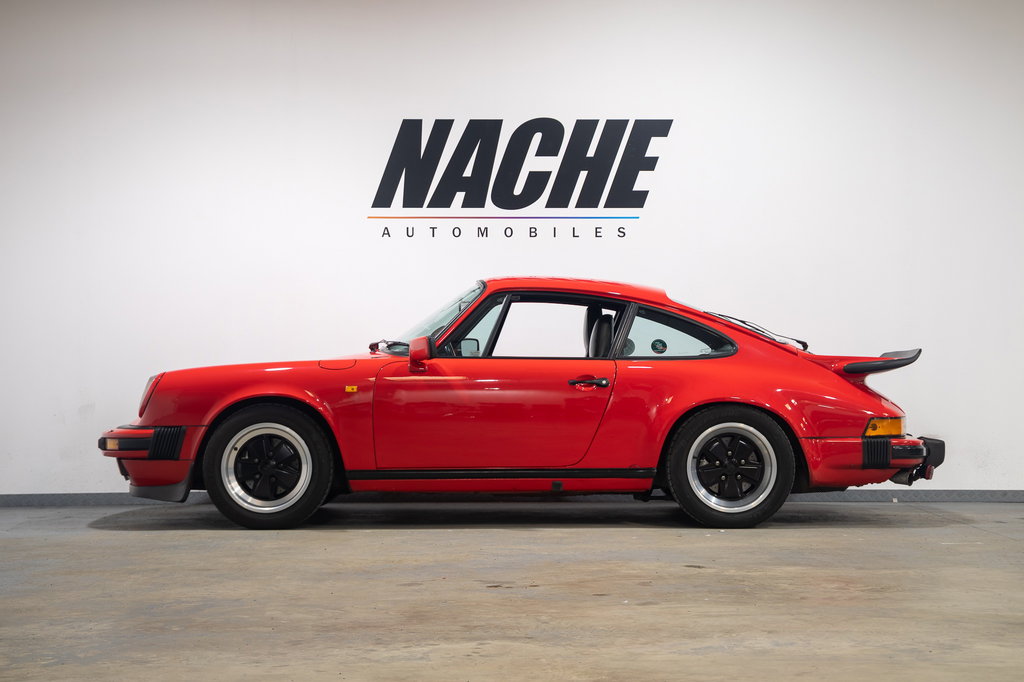Porsche 911 Carrera 3.2