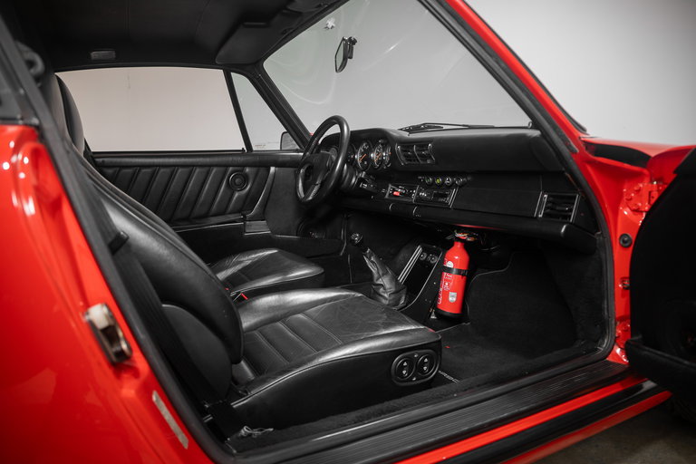 Porsche 911 Carrera 3.2
