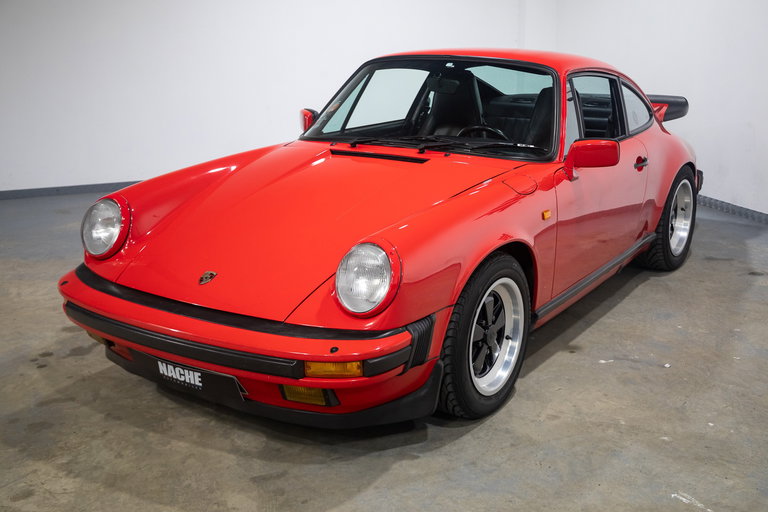 Porsche 911 Carrera 3.2
