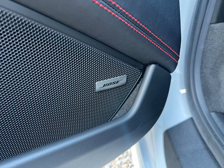 Porsche 992 Carrera 4 GTS