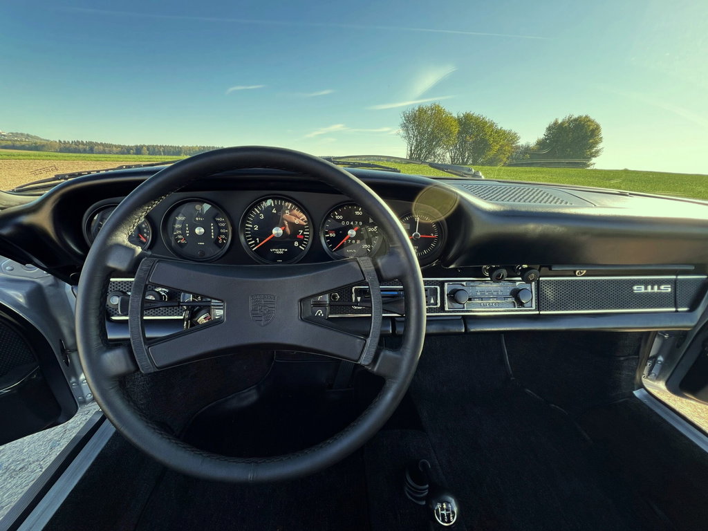 Porsche 911 S (F-Modell)