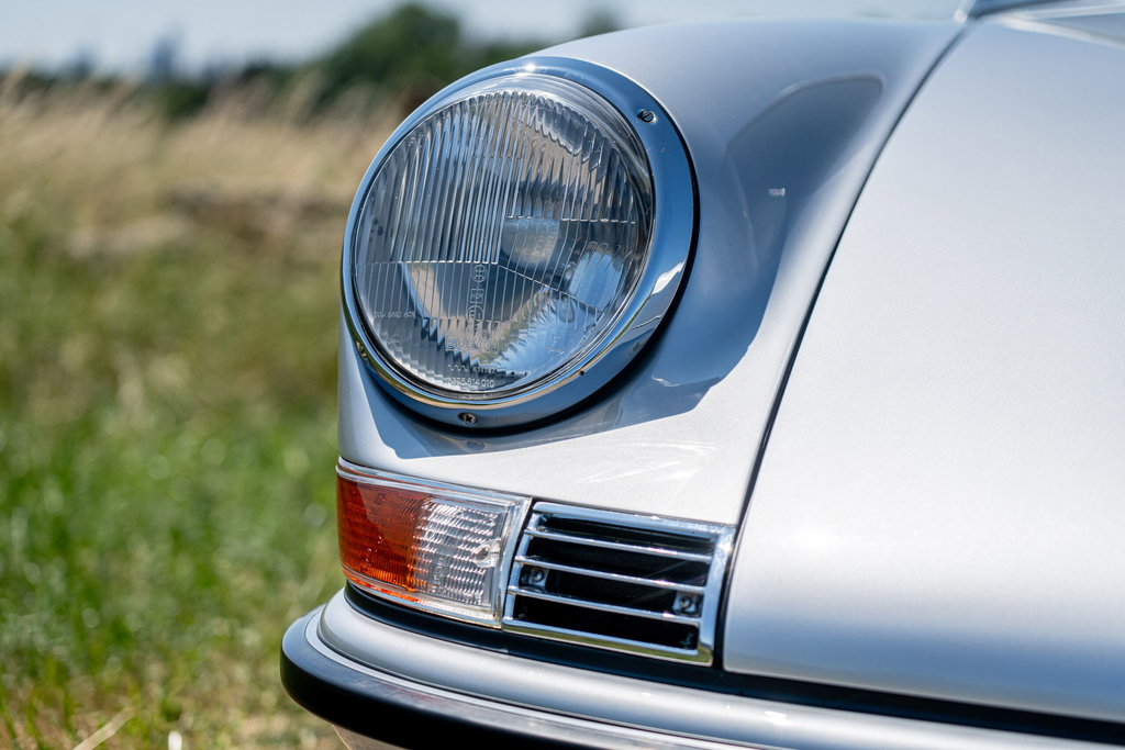 Porsche 911 S (F-Modell)