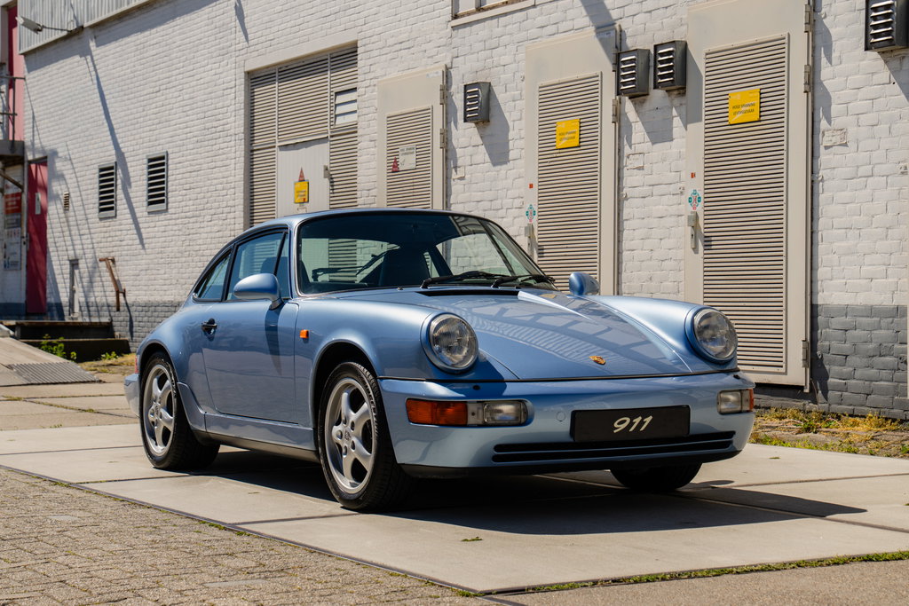 Porsche 964 Carrera 4