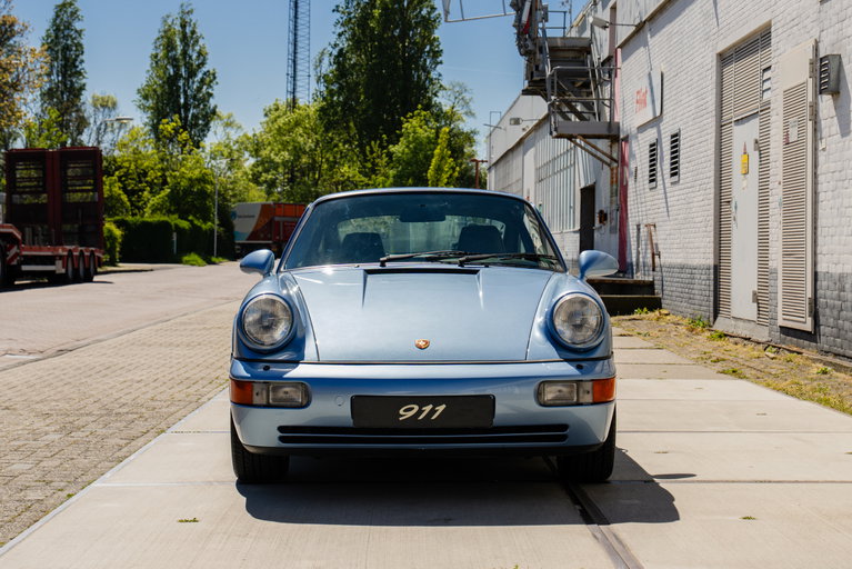 Porsche 964 Carrera 4