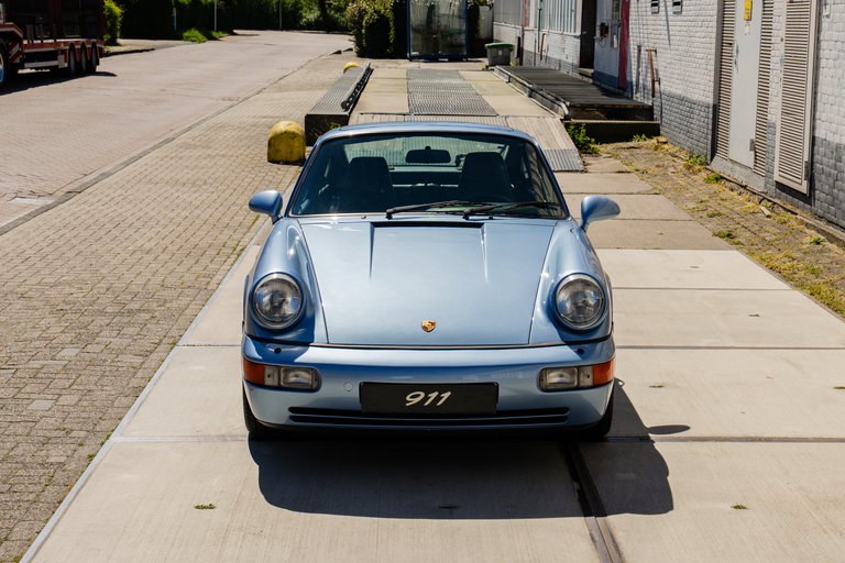 Porsche 964 Carrera 4