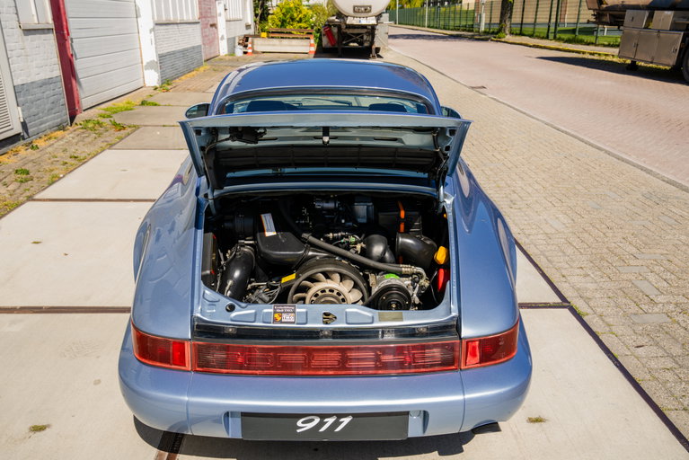 Porsche 964 Carrera 4