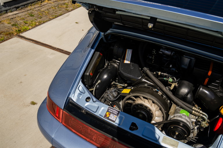 Porsche 964 Carrera 4