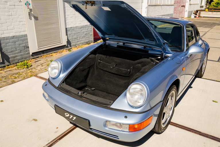 Porsche 964 Carrera 4