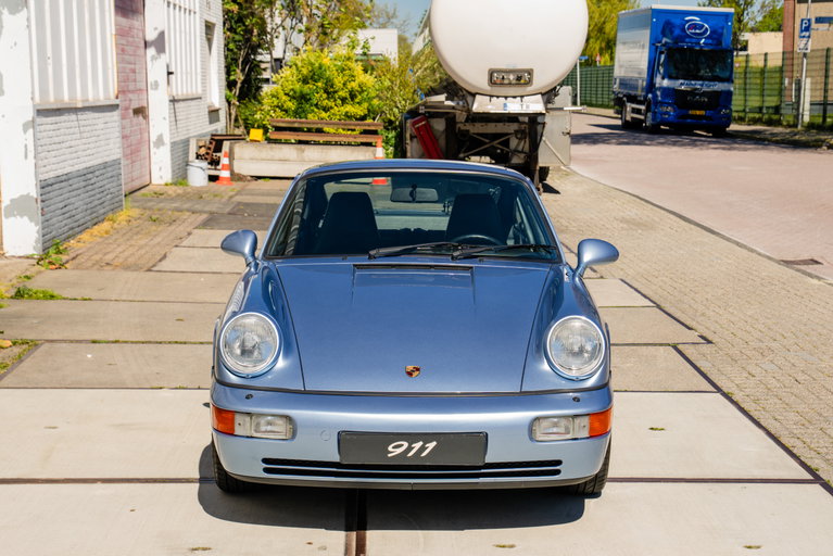 Porsche 964 Carrera 4