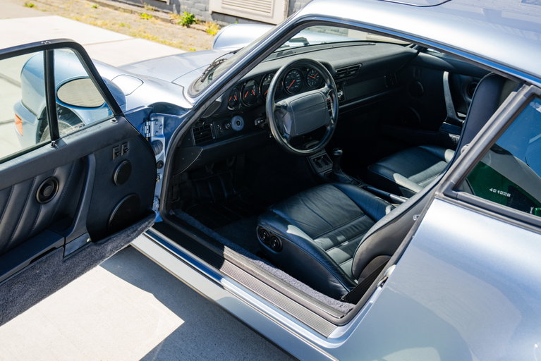 Porsche 964 Carrera 4