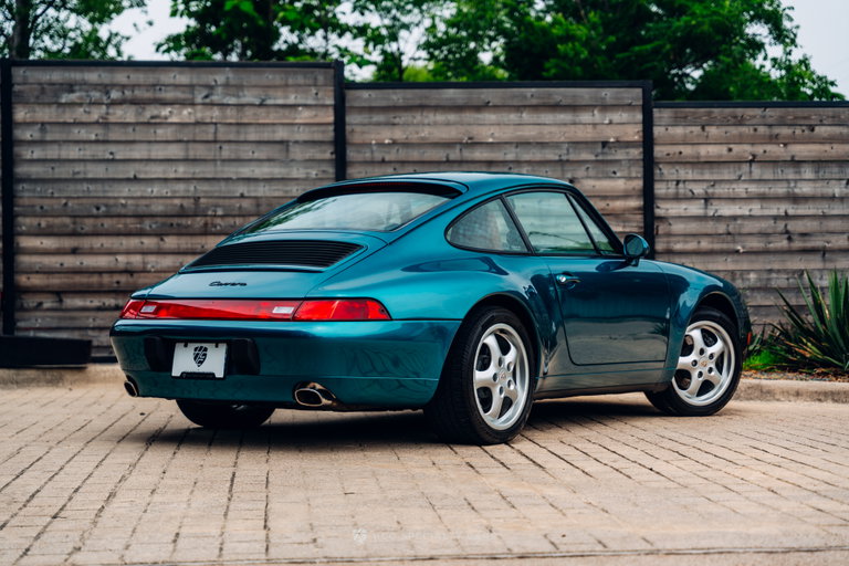 Porsche 993 Carrera