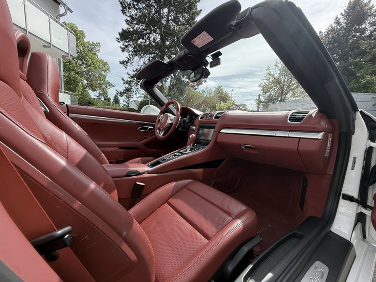Porsche 981 Boxster S