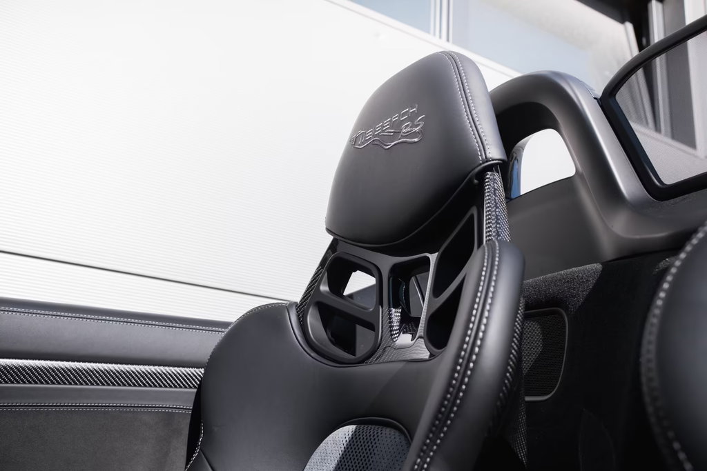 Porsche 718 Spyder RS