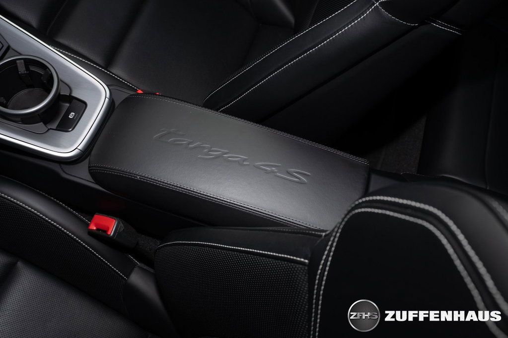 Porsche 992 Targa 4S