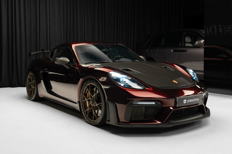 Porsche 718 Cayman GT4 RS