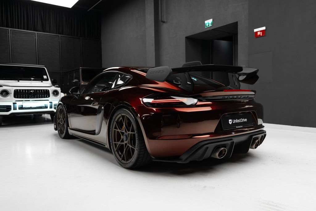 Porsche 718 Cayman GT4 RS