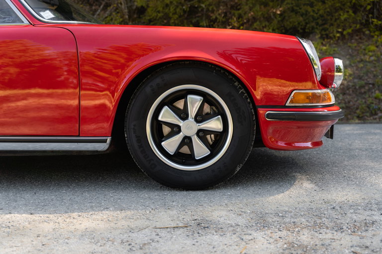 Porsche 911 E